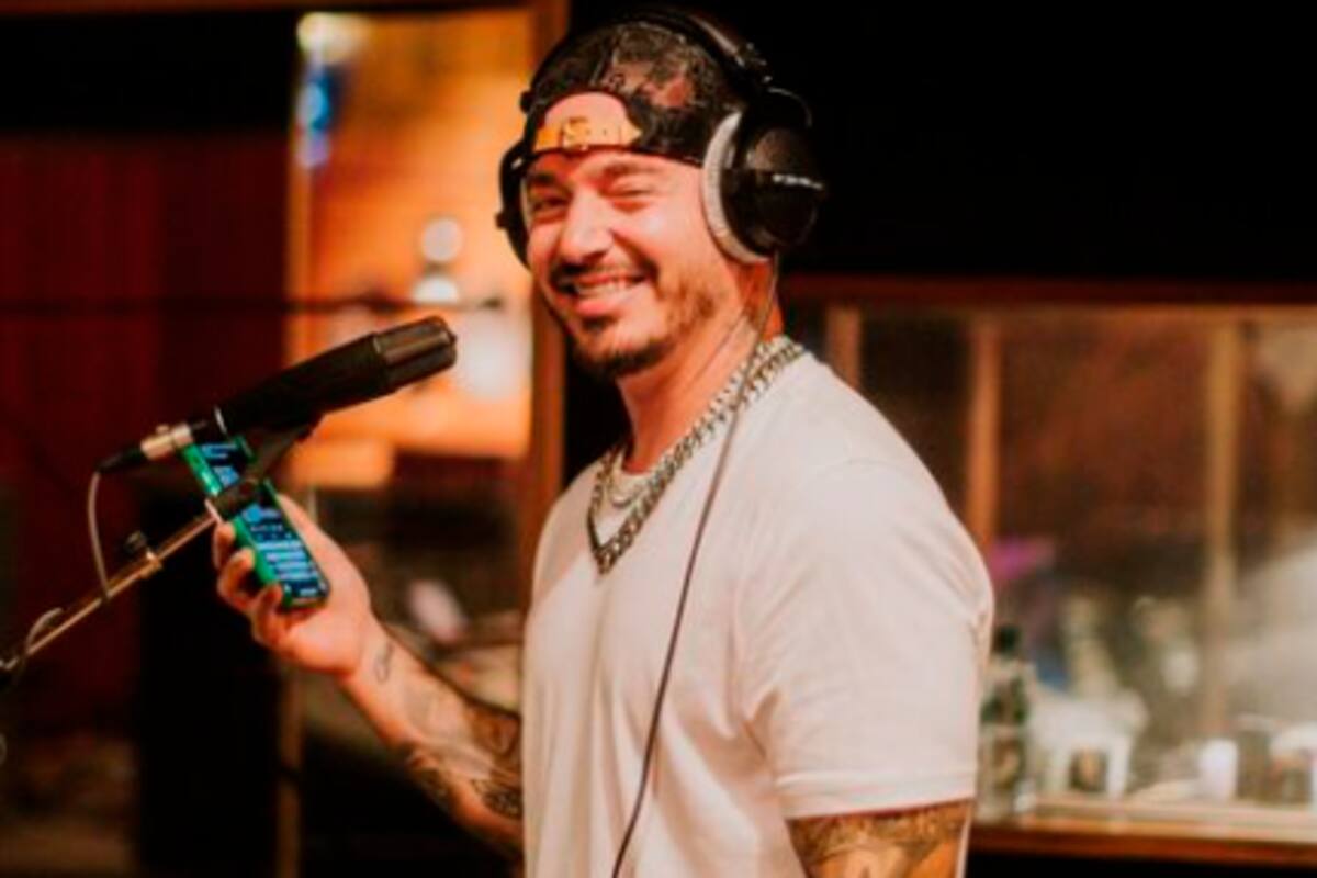 Madre de J Balvin fue internada en una UCI por COVID-19