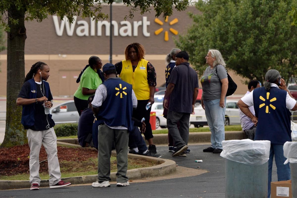 Tiroteo en tienda Walmart de Mississippi deja dos muertos