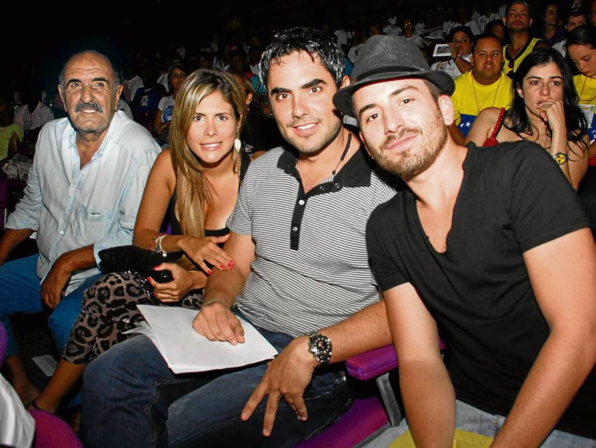 Salvo Basile, Margarita Vega, Lincoln Palomeque y Santiago Reyes.