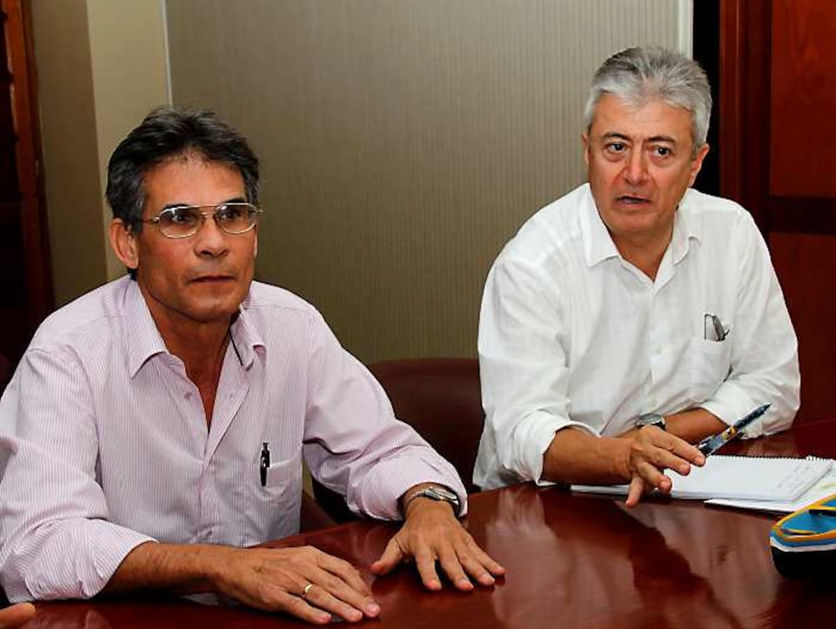 Carlos Socarrás, asesor del Ministerio de Industria y Turismo y Gregorio Méndez de La Muela, directivo de GMM. MARUJA PARRA-EL UNIVERSAL