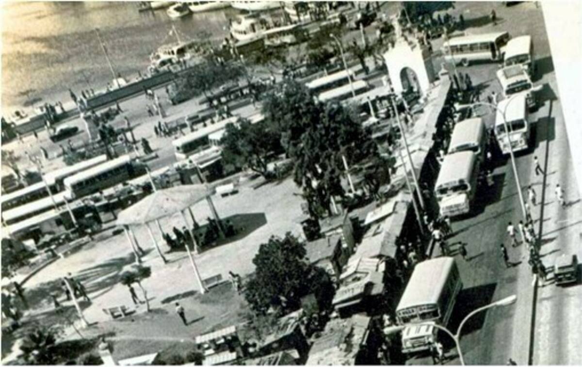1978: Templete para restaurar.