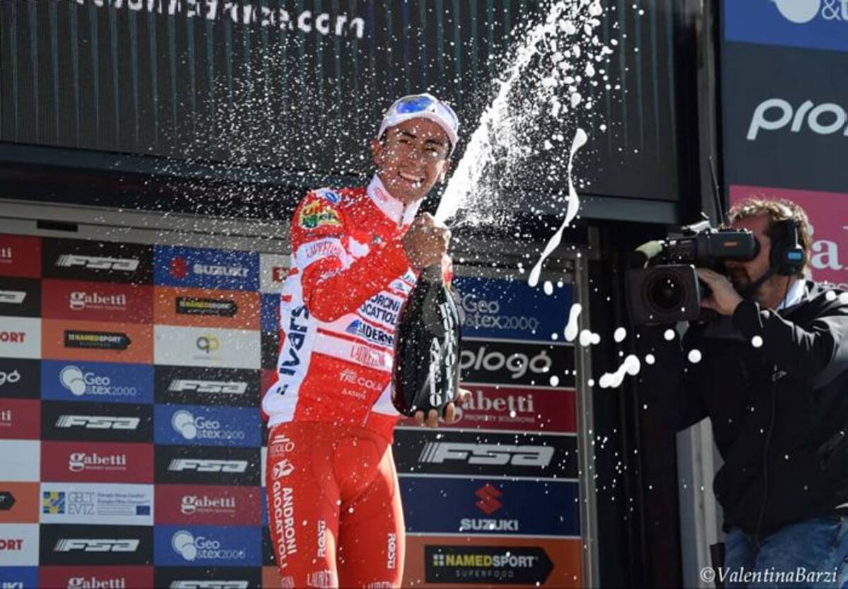 El colombiano Iván Ramiro Sosa gana la etapa reina en la Adriática Ionica. Twitter