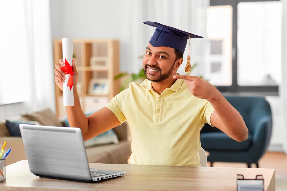 Certificaciones virtuales, un nuevo camino hacia el mercado laboral