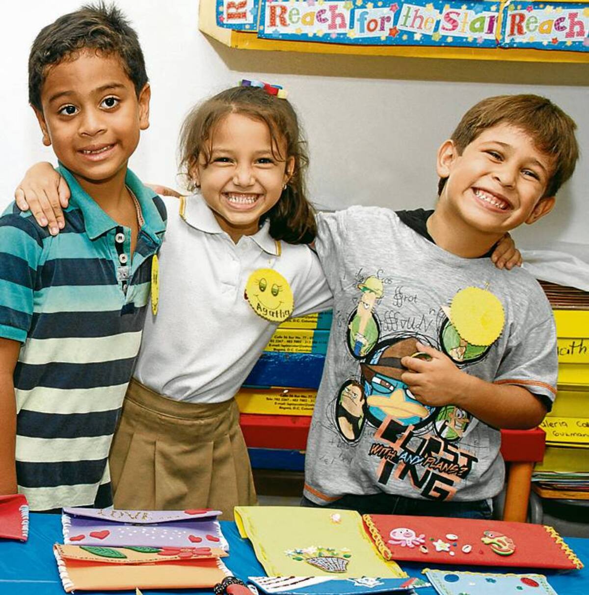 Jannio Cuadrado Otero, Agatha Bray y Samuel Castro.