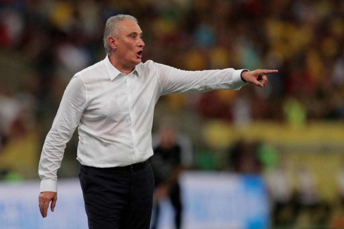 El entrenador de Brasil confrontó la versión que lo ubica en Inglaterra