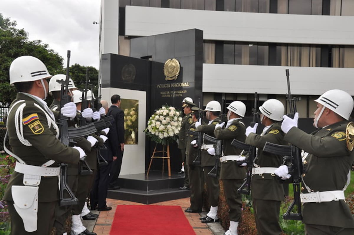Este domingo se cumplieron 10 años de la denominada Masacre de Jamundí, en donde murieron diez integrantes de la Dijín de la Policía Nacional y un civil, mientras realizaban una operación antidroga el 22 de mayo de 2006. Colprensa