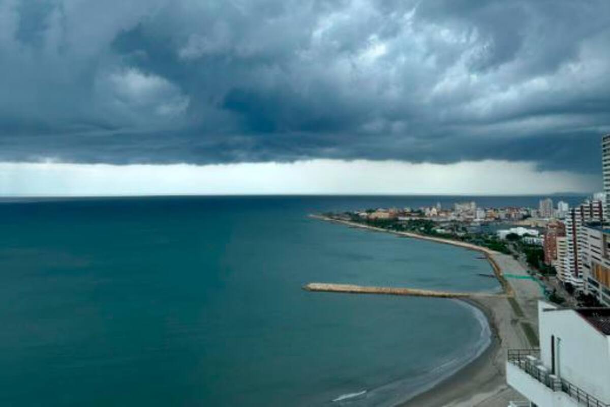 Imágenes de impacto ante fenómeno climático que azota a Cartagena