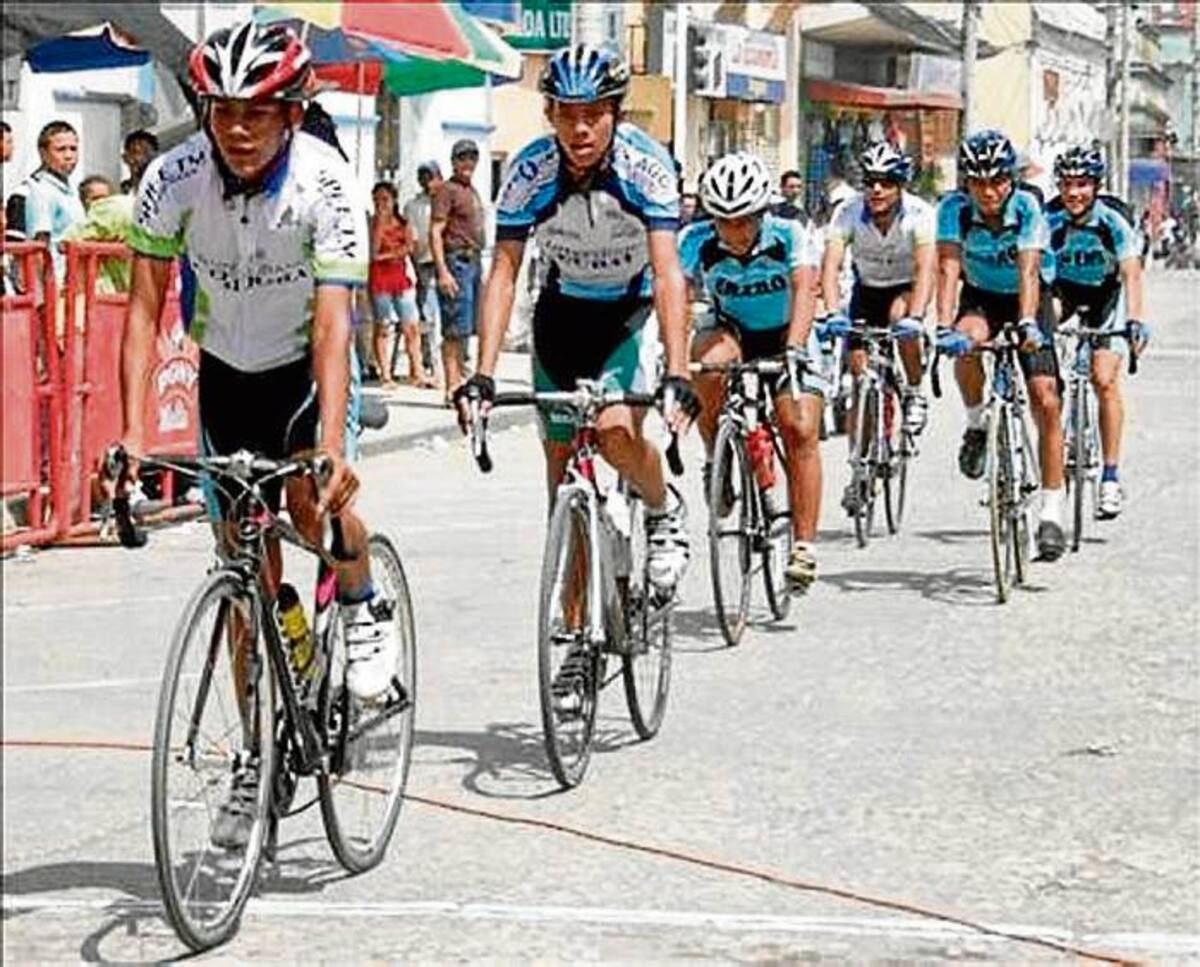 LUIS ALDANA Todo está listo para la Clásica de Ciclismo de Montelíbano en homenaje al desaparecido dirigente y comerciante Alejandro Ochoa Velásquez. LUIS ALDANA
