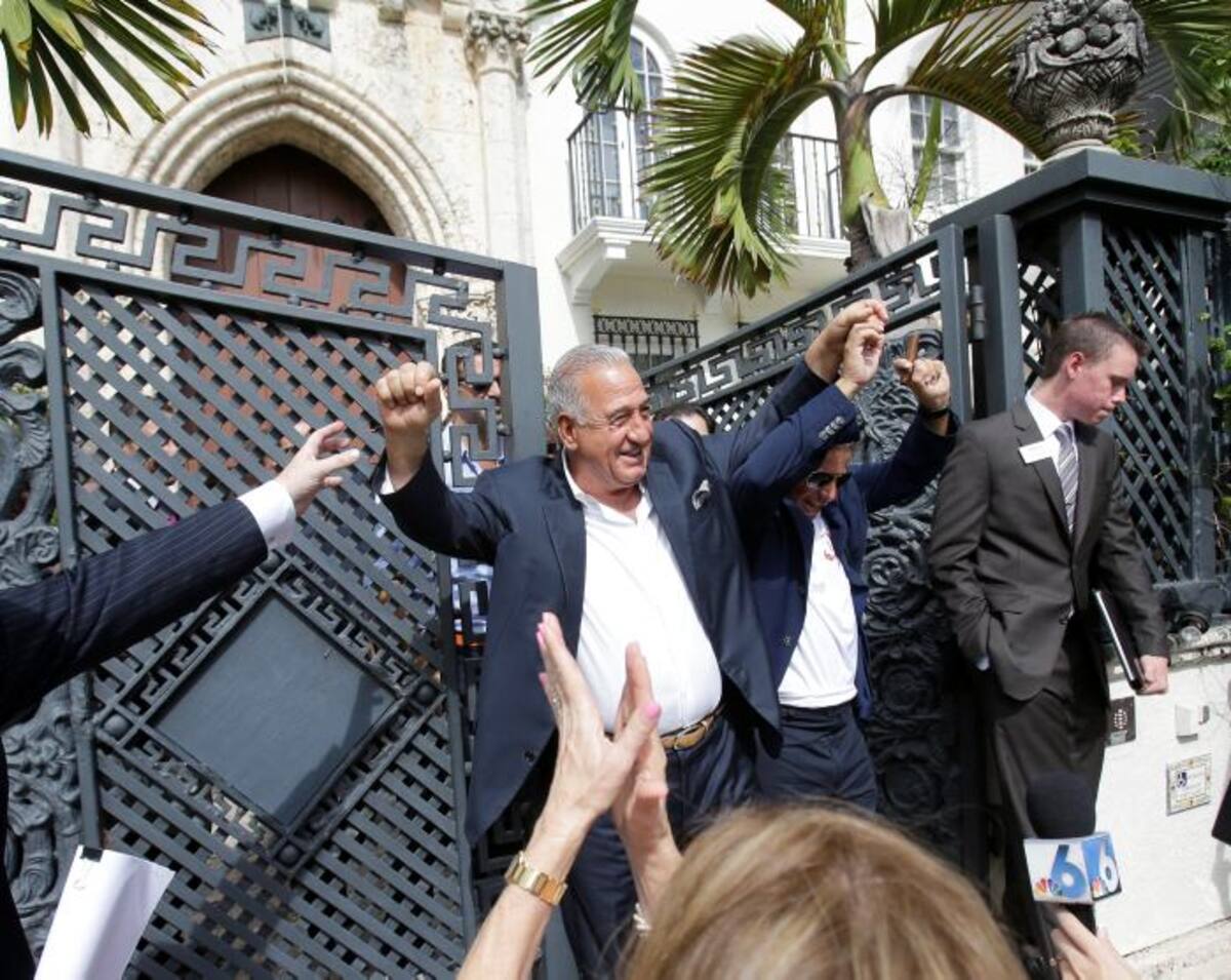 La subasta la ganó el grupo VM South Beach LLC, dirigido por el inversionista Joe Naskash. AP Wilfredo Lee