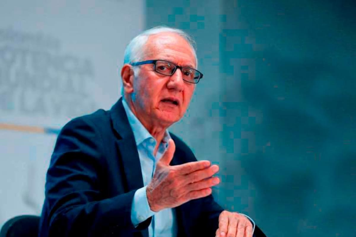 “No tenemos más dinero”: ministro de Salud propone nueva reforma tributaria