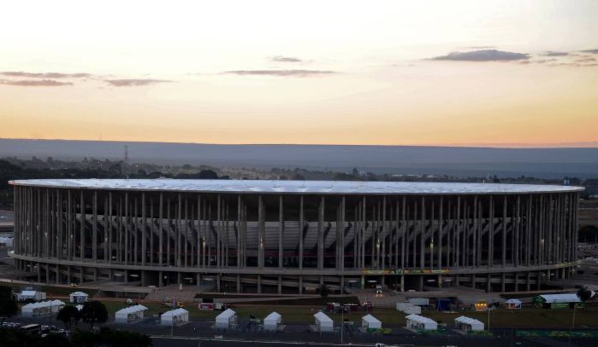 Estadio Mané Garrincha, también llamado estadio Nacional de Brasilia.