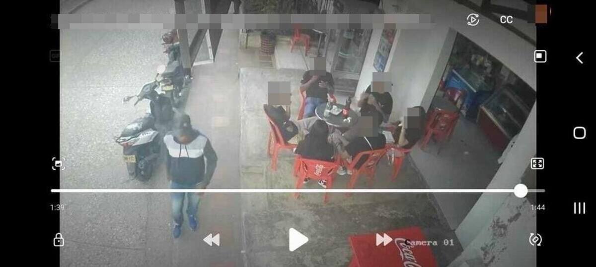 El supuesto antisocial habría llegado a la panadería caminando