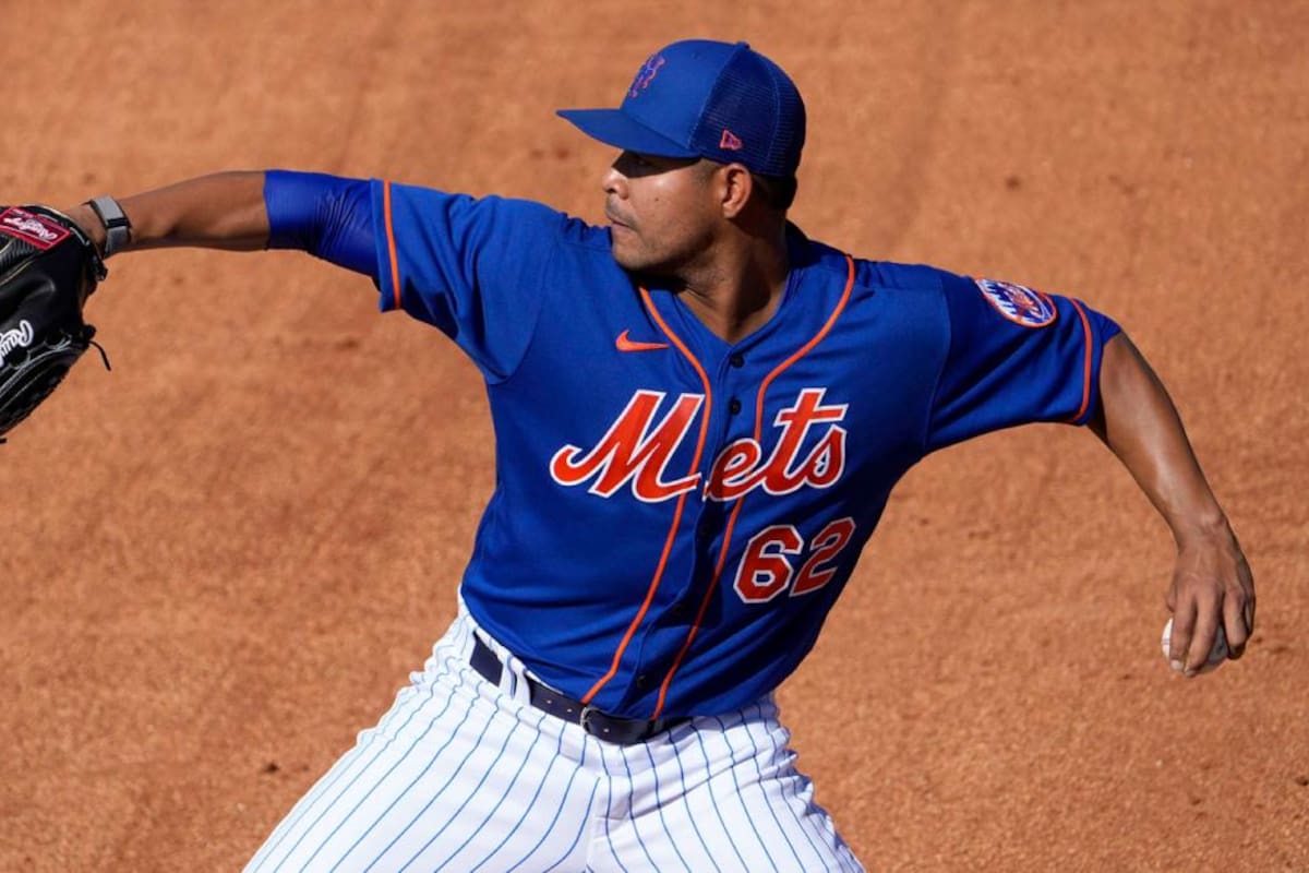 José Quintana cayó ante el dominicano Freddy Peralta en duelo de lanzadores
