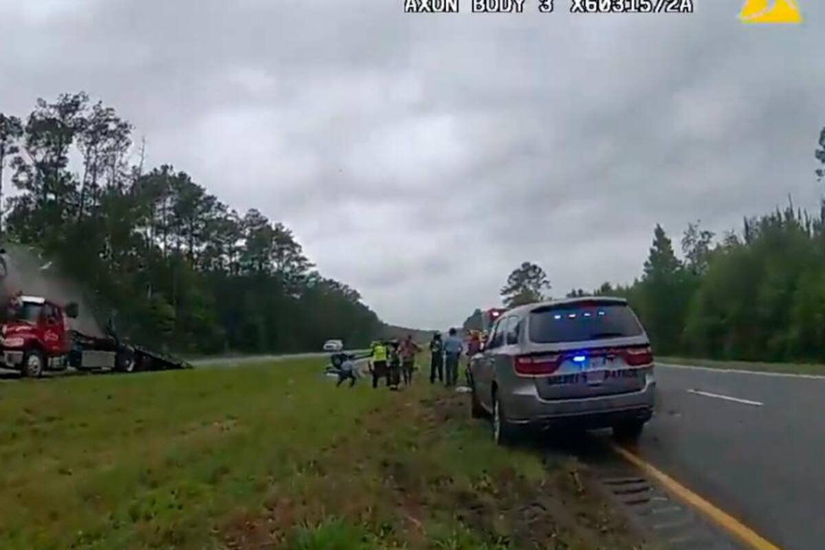 Video: carro salió disparado luego de tomar una rampa a toda velocidad