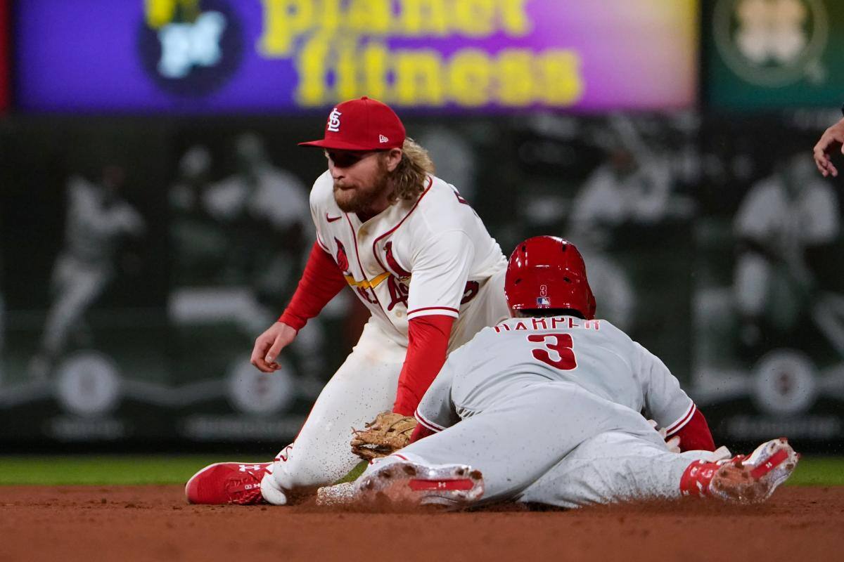 Filis elimina a Cardenales; Mets sigue a flote ante Padres