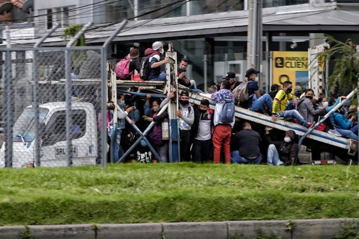 Más de $20 mil millones en pérdidas, dejan los bloqueos a transportadores
