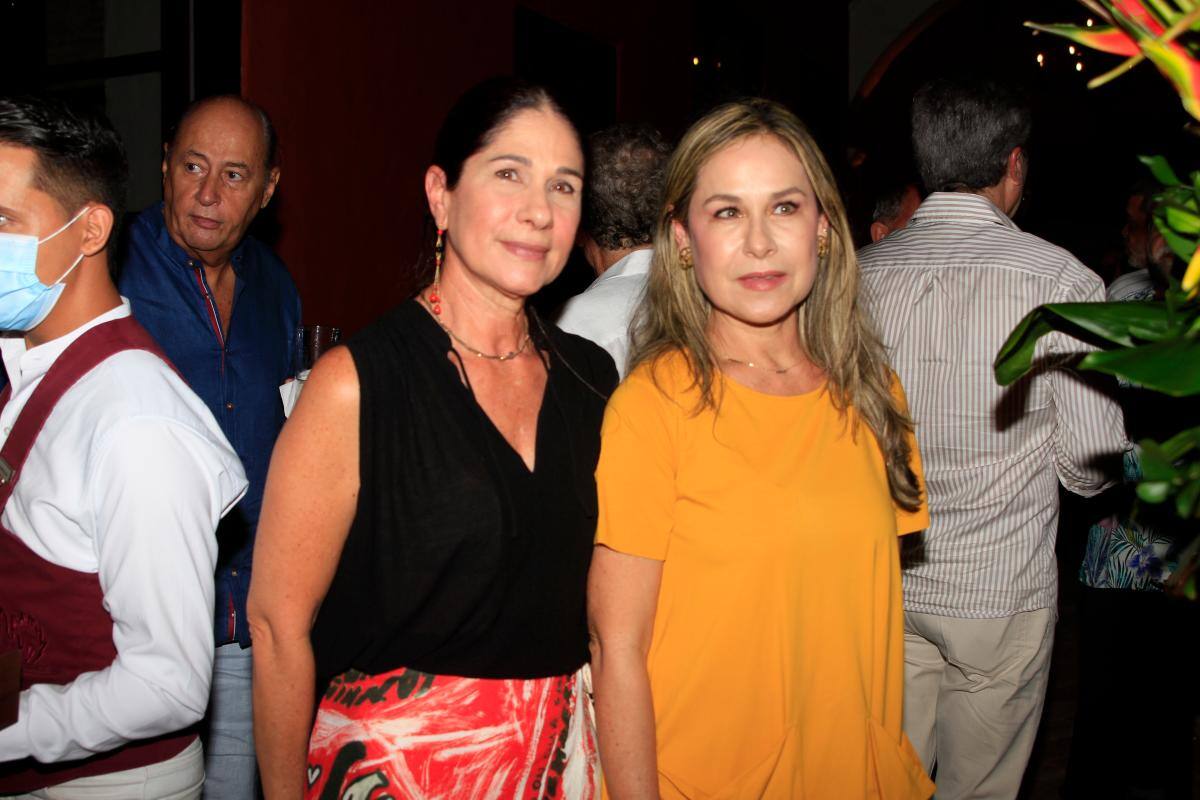 María Elvira Faciolince y Margarita Garzón.//Fotos: Óscar Díaz - El Universal.