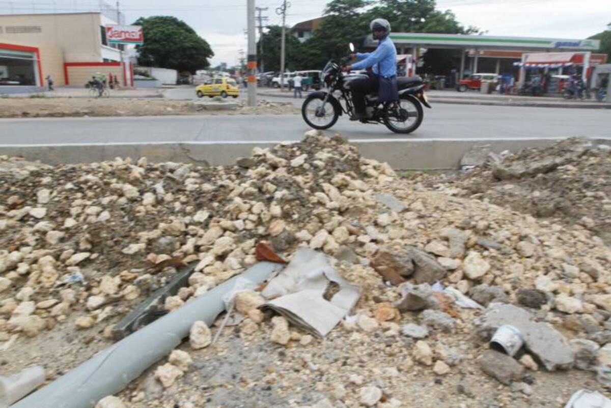 La Cámara de Comercio dice que en el caso del tramo 5B se debe analizar el rol que ha jugado la interventoría de la obra, dada la cantidad de detalles que se dejaron sin corregir en este trayecto vial. JULIO CASTAÑO BELTRÁN - EL UNIVERSAL