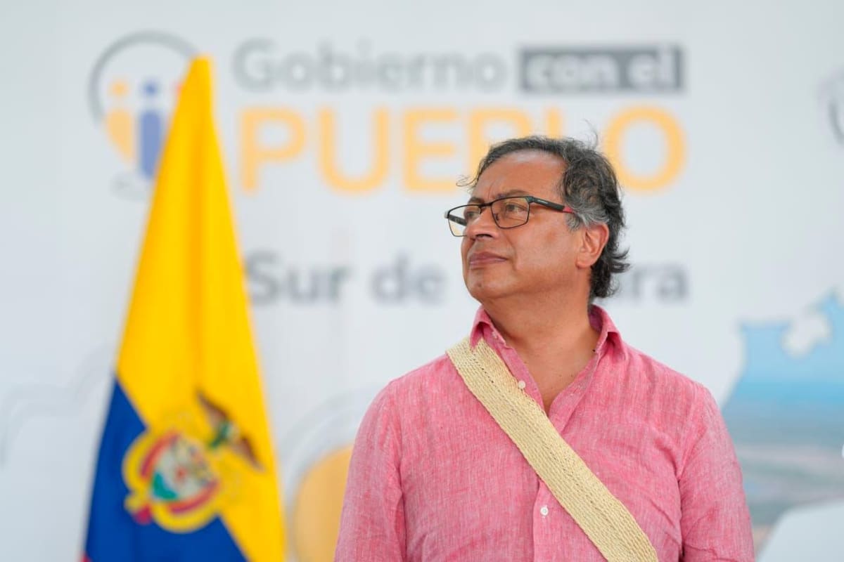 Petro firma decreto que declara emergencia económica en La Guajira