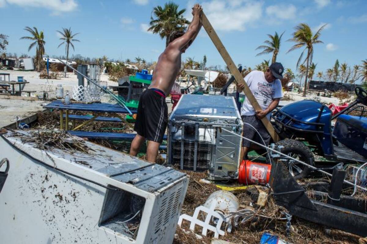 El huracán "Irma" (categoría 5). Causó al menos 70 muertos, de ellos 32 en EEUU, 14 en la isla franco-holandesa de San Martín y 10 en Cuba. EFE