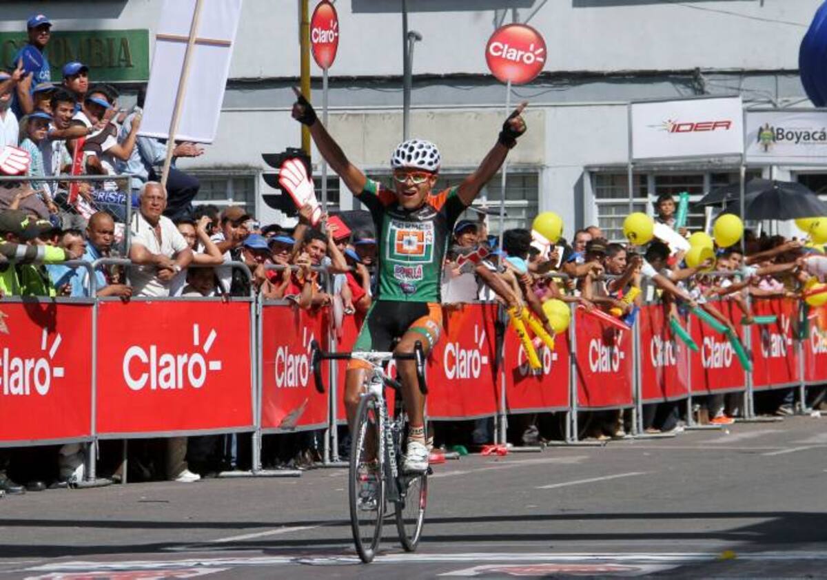 Jair Pérez, pedalista boyacense, arribó a la meta con un tiempo de 5h:12:26. Diego Sinisterra/ Prensa Clásico RCN CLARO