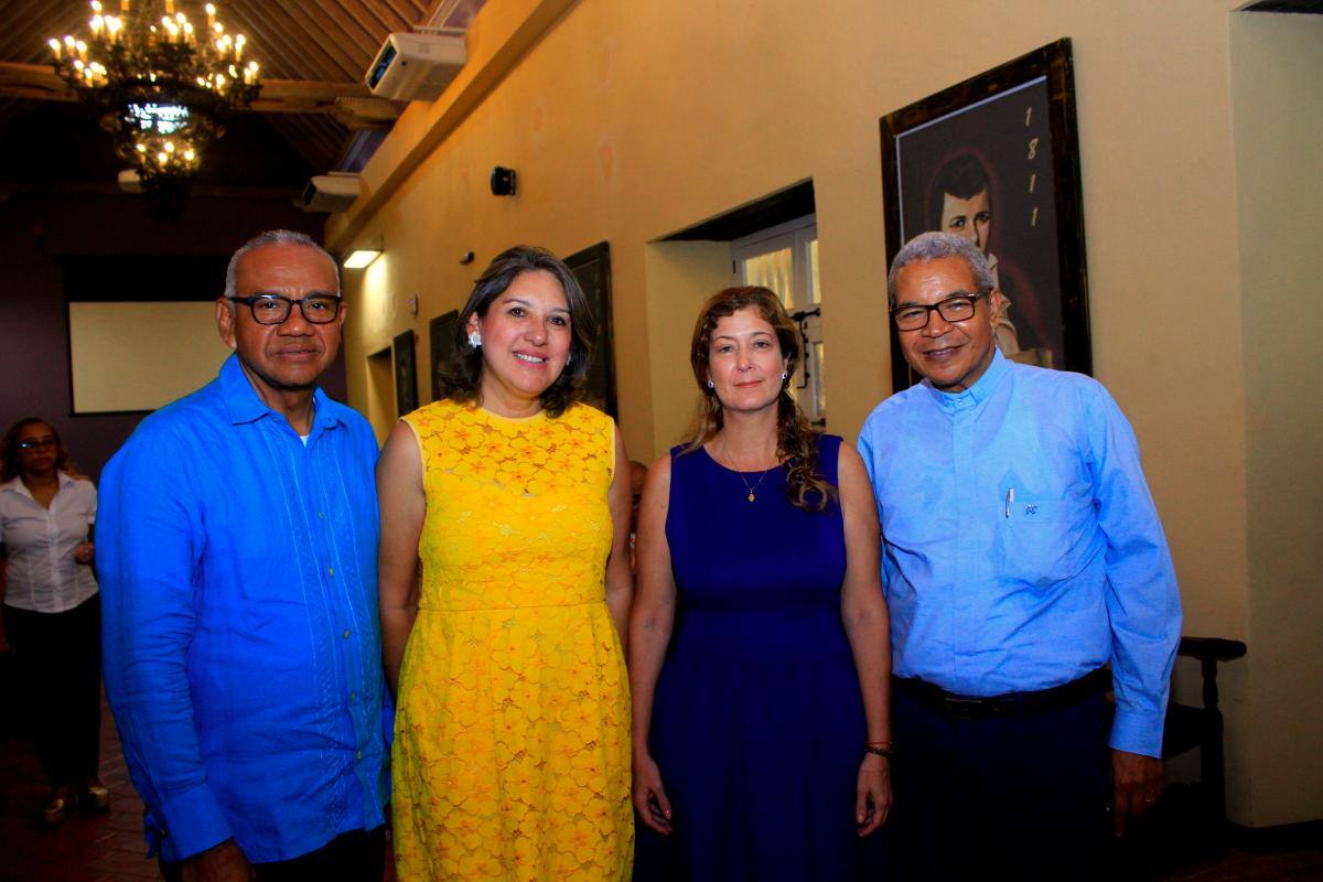 Elías Pardo, Patricia Ávila, Niurka Rignack y Alberto Norman Rua.
