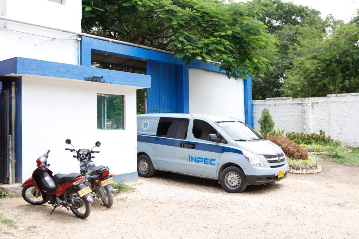 Envían a la cárcel a dos hombres que habrían abusado de sus hijastras