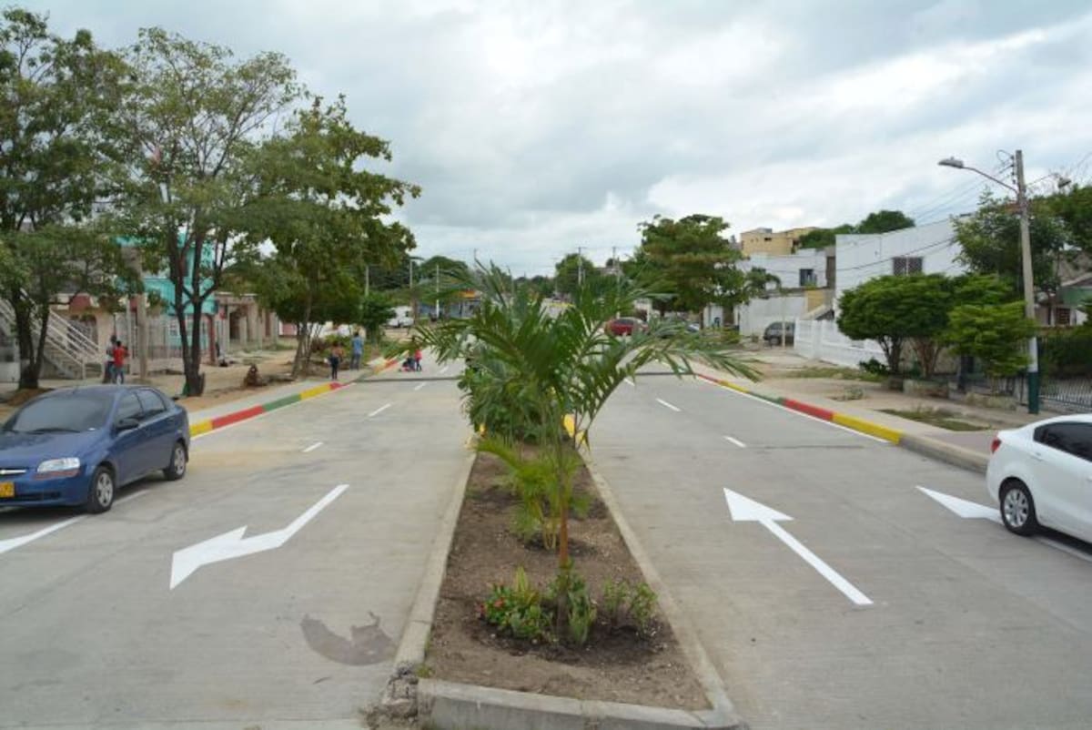 La comunidad venía esperando más de 40 años la pavimentación de esta vía. Foto: Cortesía