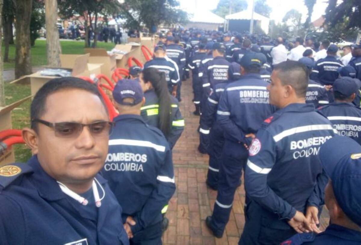 Los cuerpos de bomberos de Sucre son fortalecidos con diferentes equipos. CORTESÍA