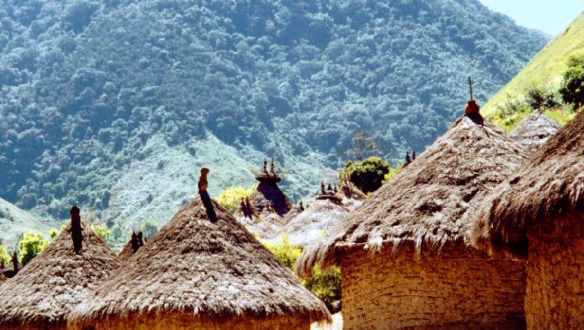 El Gobierno Nacional destinará 2 mil millones de pesos para los dos pueblos que tendrán centro de salud, colegio, restaurante escolar, viviendas tradicionales, entre otras obras. COLPRENSA
