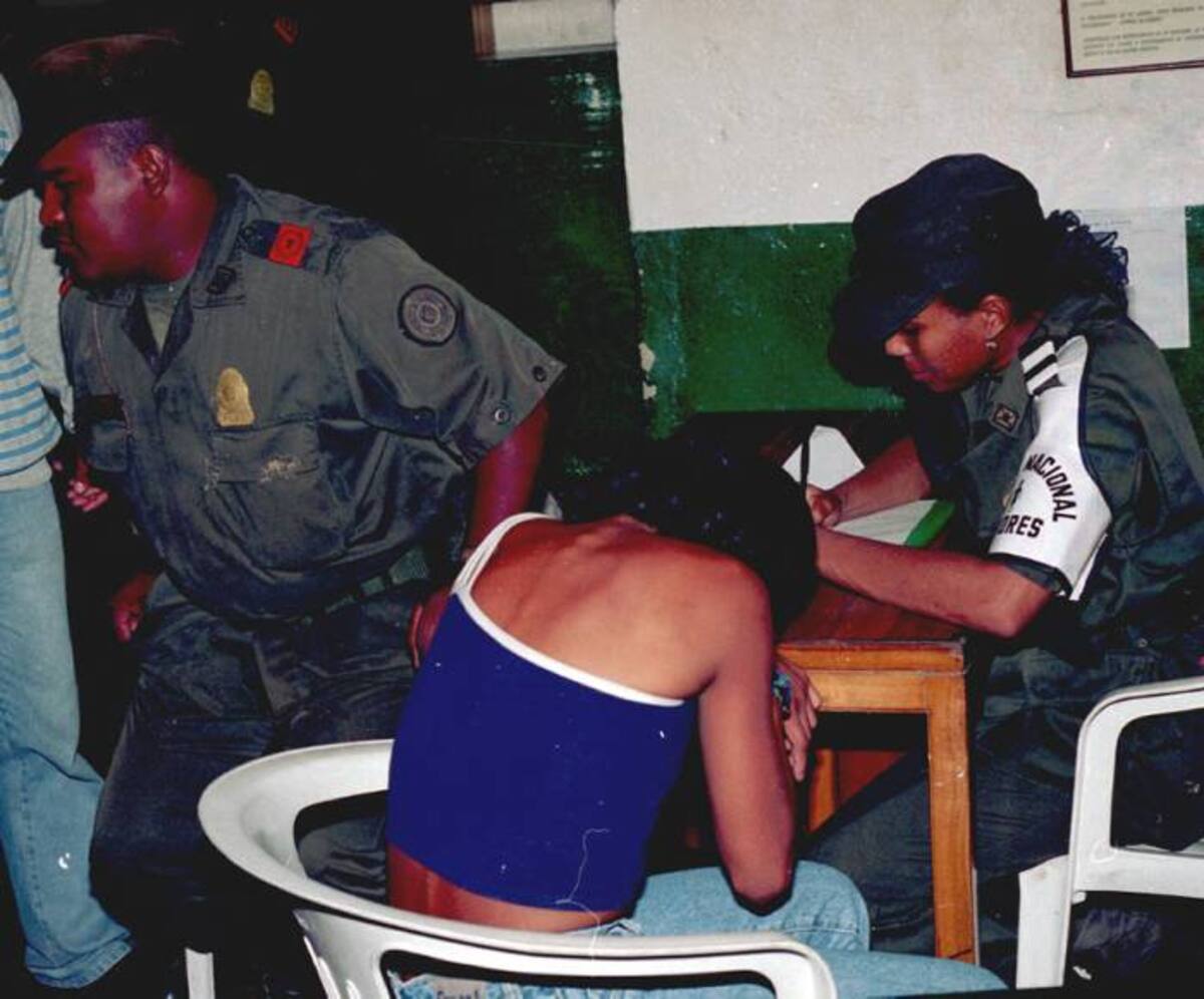 Tras una larga investigación, la Policía de Montería capturó a dos hombres y una mujer por proxenetismo e inducir a menores de edad a la prostitución.