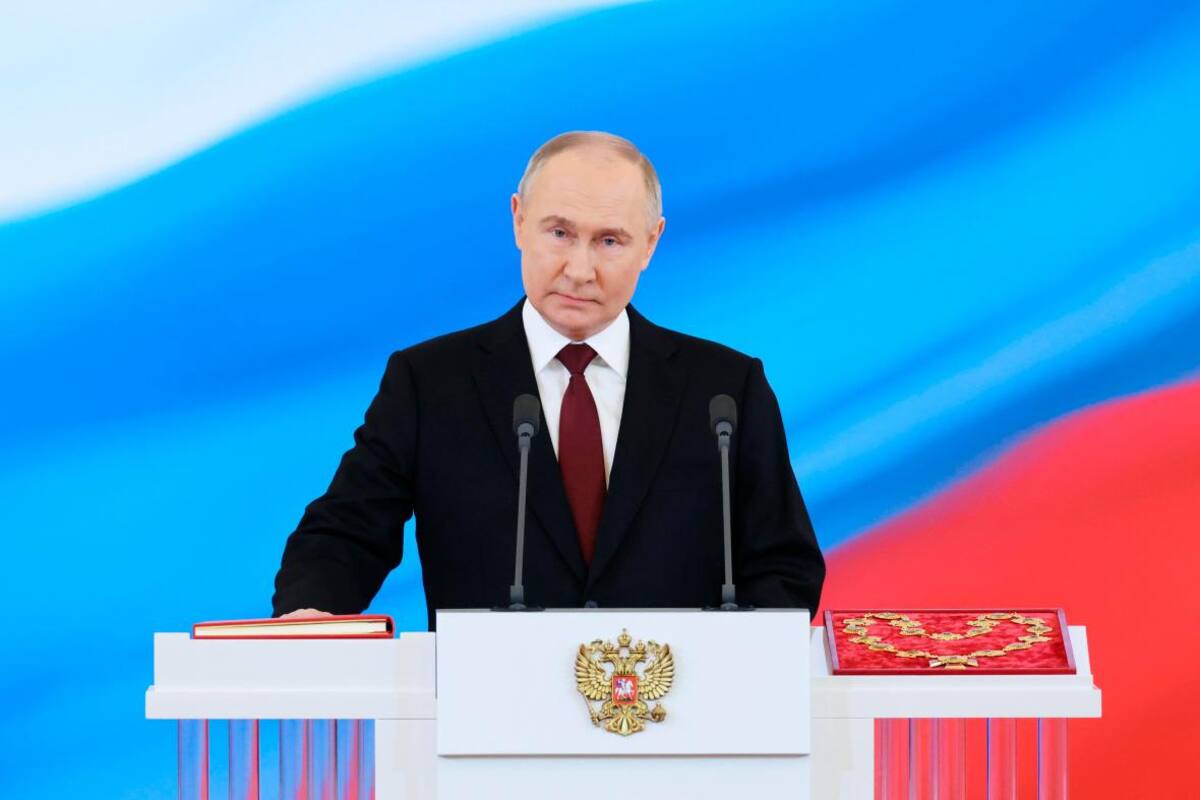 Putin es investido como presidente en Rusia y ofrece diálogo a Occidente