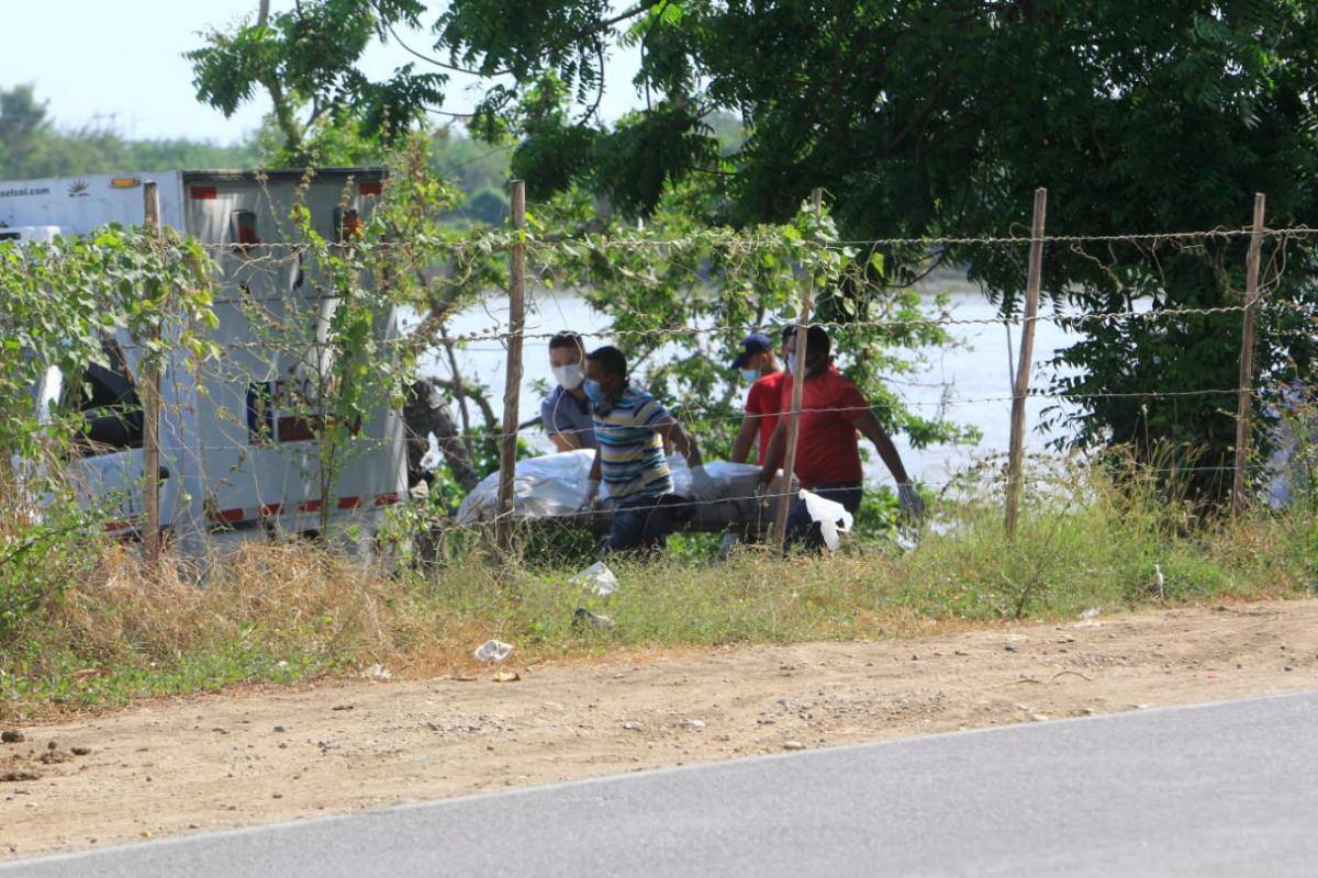 Los cuerpos de las cinco niñas y de un joven fueron trasladados inicialmente a Magangué y luego traídos a Cartagena.