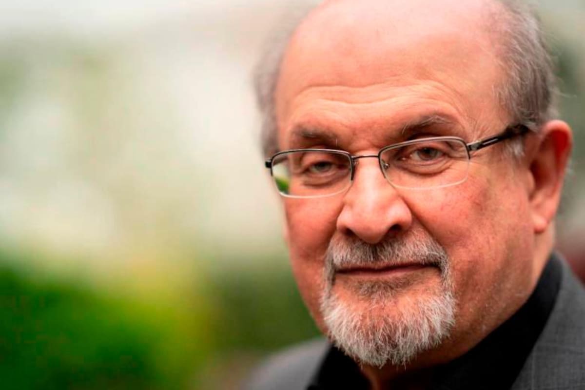 Salman Rushdie está en camino a la recuperación, dice agente
