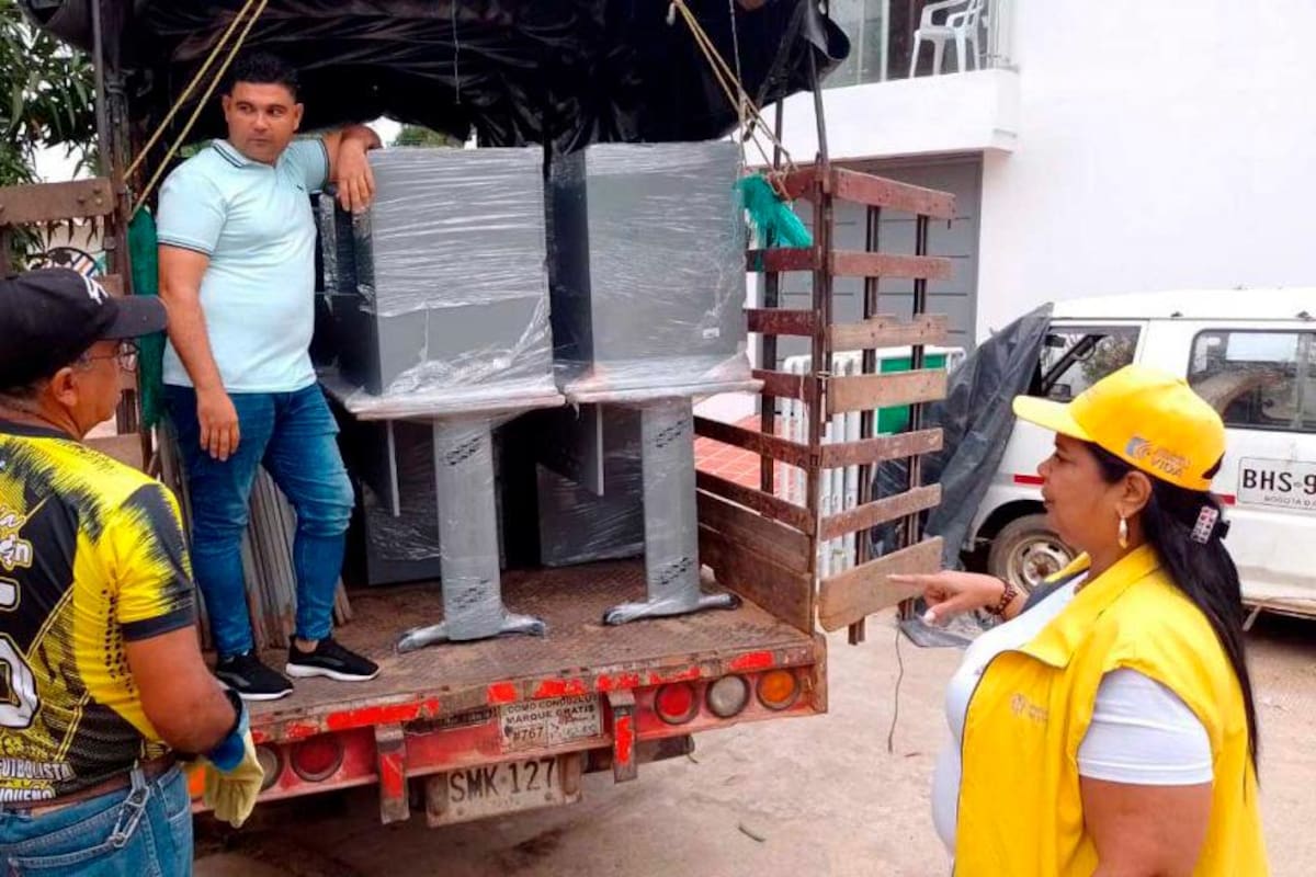 Entregaron dotación escolar a instituciones educativas del Magdalena