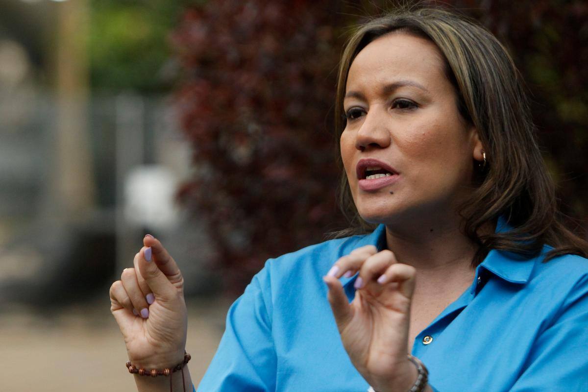 Reforma a la salud: “No hay motivos para el pánico”, dice ministra Corcho