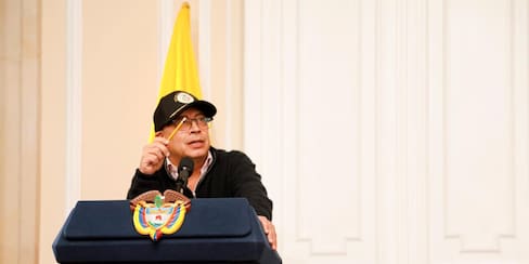 Petro lamenta el “terrible estancamiento” tecnológico de Colombia