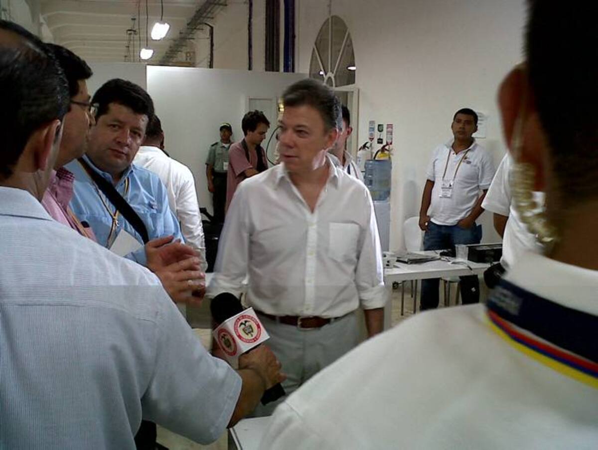 Santos visitó a los periodistas en el centro de prensa de Cumbre de las Américas Ernesto Taborda - El Universal -