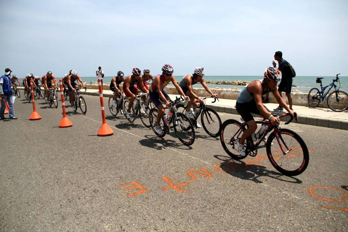 El triatlón, uno de los deportes más exigentes, se tomará desde La Heroica en el sector de La Tenaza. OSCAR DIAZ-EL UNIVERSAL