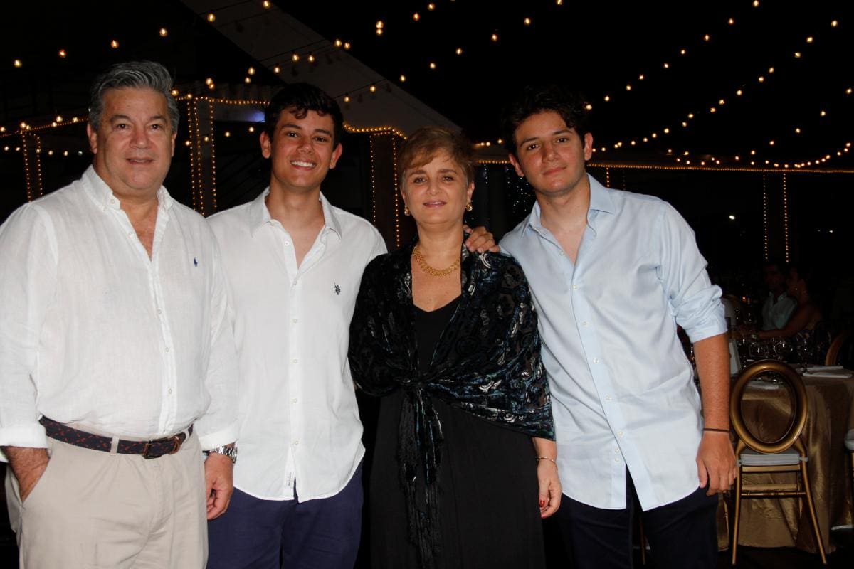 Pedro Rodríguez Rengifo, Lucas Rodríguez Echeverry, María Ángeles Echeverry Román y Julian Rodríguez Echeverry.