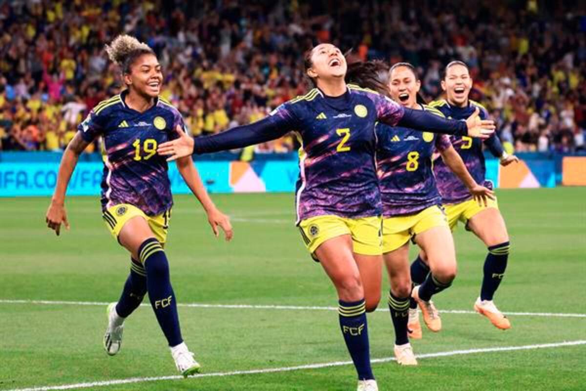 Mundial de Fútbol Femenino: Colombia saca pecho, es ‘linda’ y guerrera