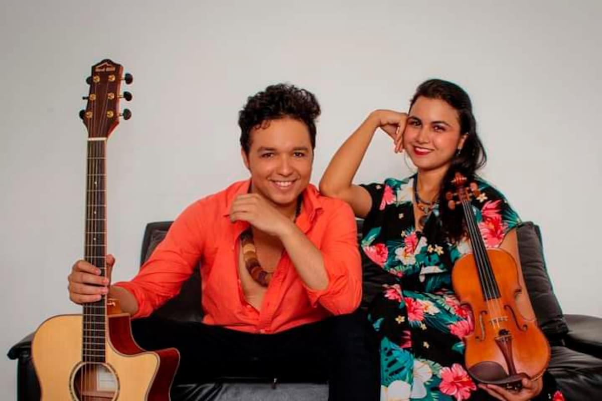 Artista montemariano canta ‘Al pie de la montaña’