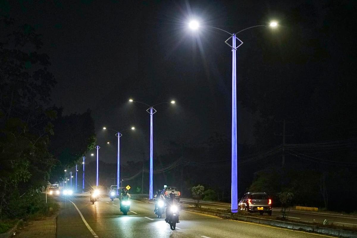 ¡Es una realidad! Con 549 luces LED, iluminan la vía Troncal de Occidente