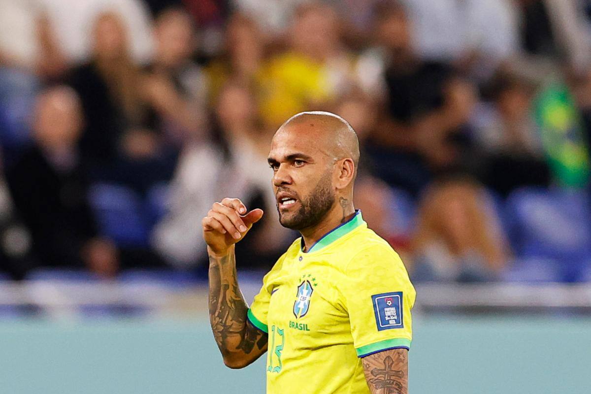 Caso de Dani Alves se complica, el brasileño le tocó cambiar de abogado