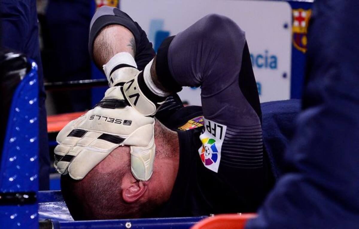 Víctor Valdés se perderá el Mundial de Brasil 2014. AP Manu Fernandez