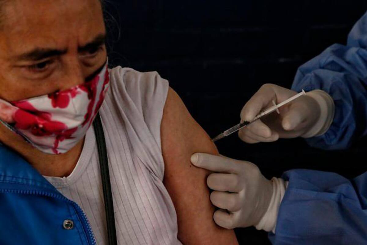 Más de 15 millones de colombianos están vacunados contra el COVID