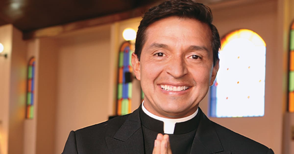 Father Chucho underwent three surgeries: 'A mass appeared on me'