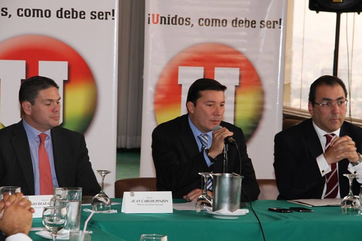 El Partido de La U, presentará en marzo de 2014 el proyecto de Fuero Militar, con el propósito de que nuestras Fuerzas Militares puedan actuar con contundencia en el marco de unas reglas claras. COLPRENSA