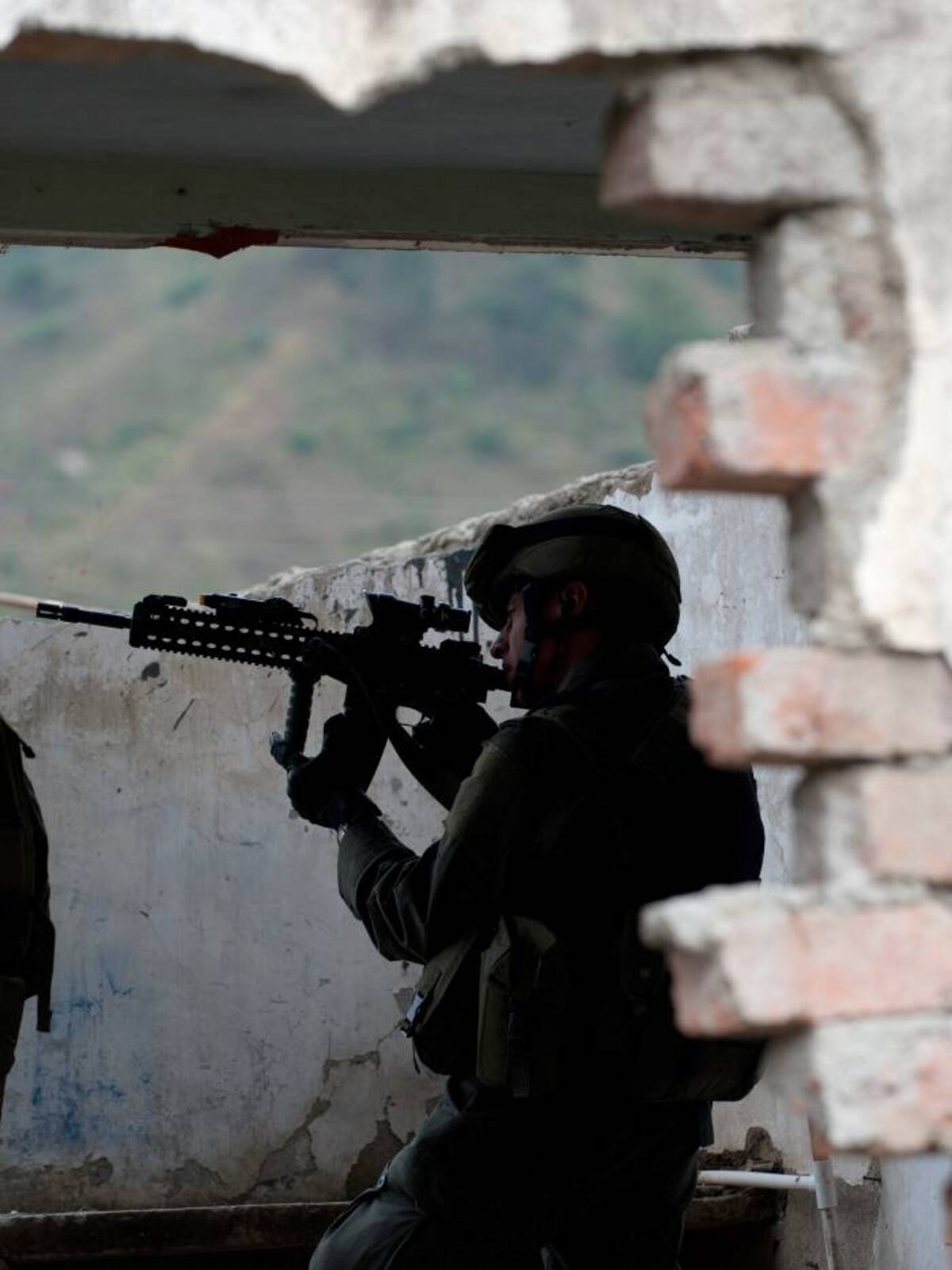 "No vamos a desmilitarizar ni un solo centímetro": Santos AFP LUIS ROBAYO