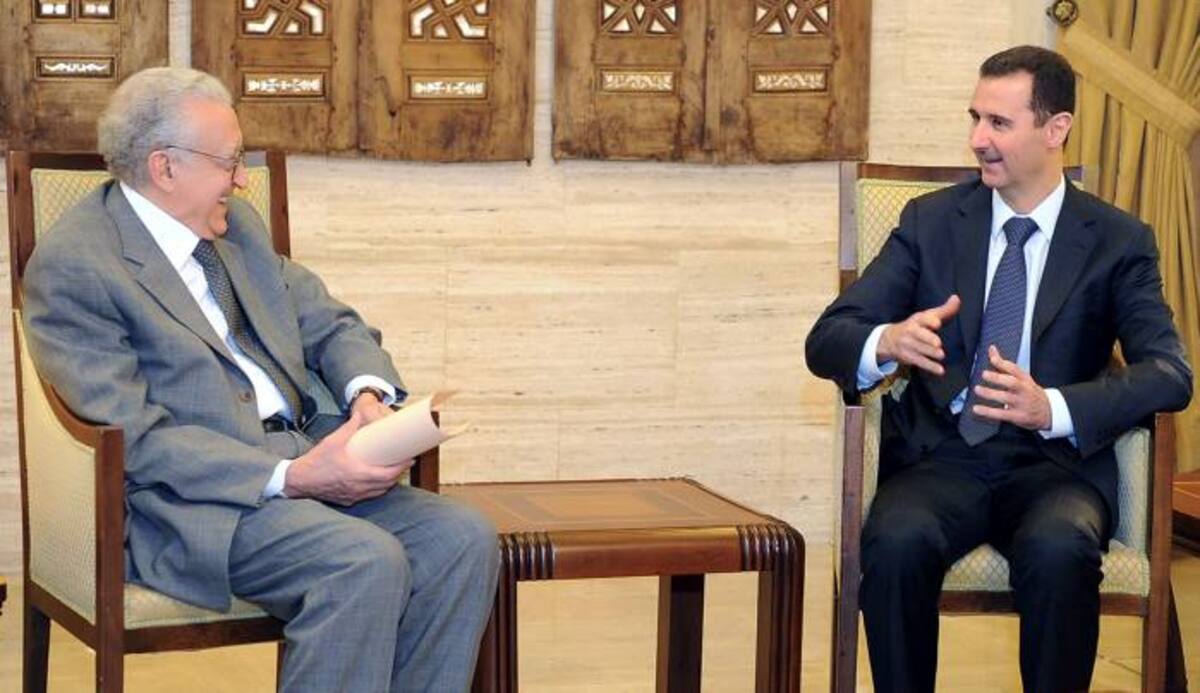 El mediador internacional Lakhdar Brahimi se reunió con el presidente sirio Bashar al Asad en Damasco. AFP